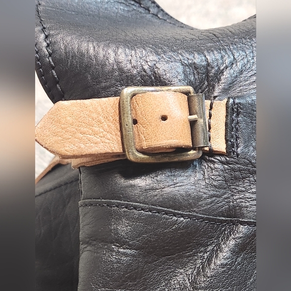 Frye Paige Black Tall Riding Boots Style 77061 Size 6 1/2 - Picture 4 of 8